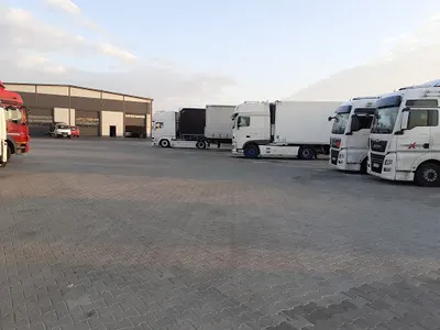 AUTO PORT Myjnia TIR Parking TIR